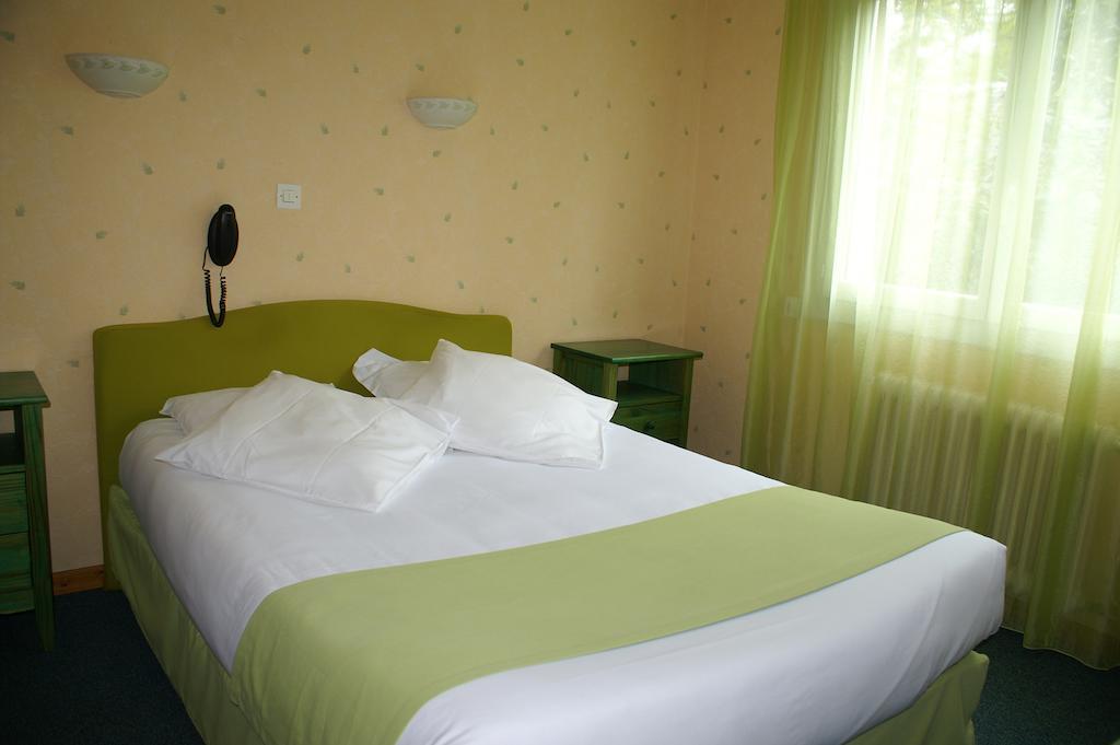 Bagnères-de-Luchon Hotel Celeste חדר תמונה