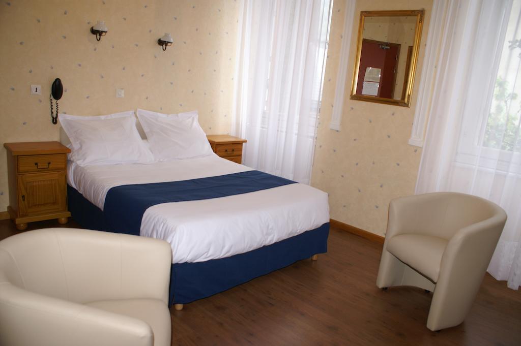 Bagnères-de-Luchon Hotel Celeste חדר תמונה