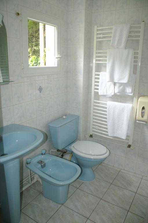 Bagnères-de-Luchon Hotel Celeste חדר תמונה