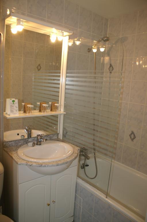 Bagnères-de-Luchon Hotel Celeste מראה חיצוני תמונה