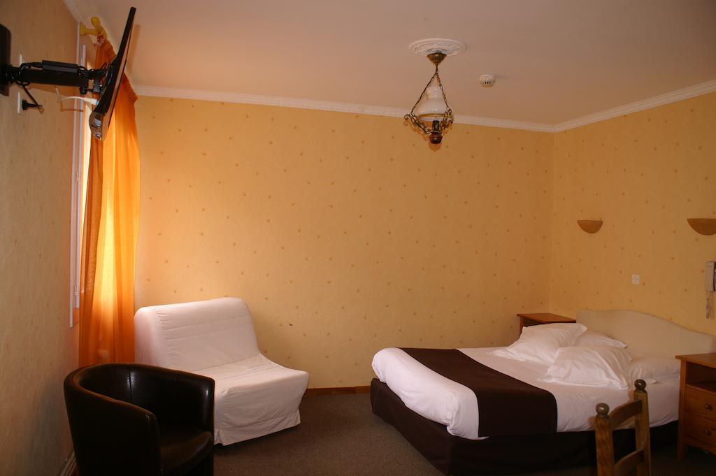 Bagnères-de-Luchon Hotel Celeste חדר תמונה